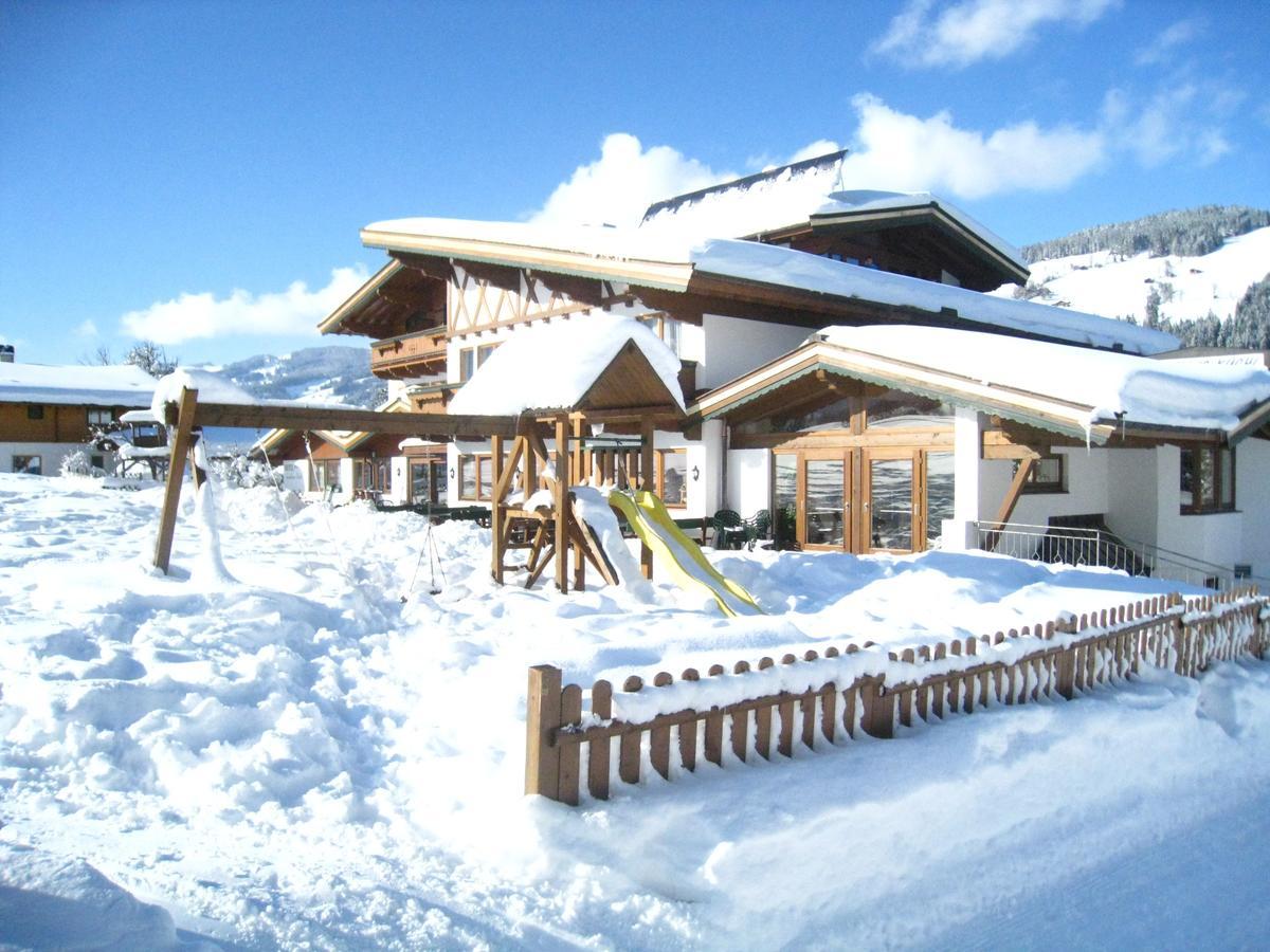 Alpenhotel Landhaus Kuechl Kirchberg in Tirol Exterior foto